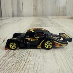Hot Wheels Volkswagen Käfer Racer MOMO Black Yellow VW Beetle 2016 Diecast